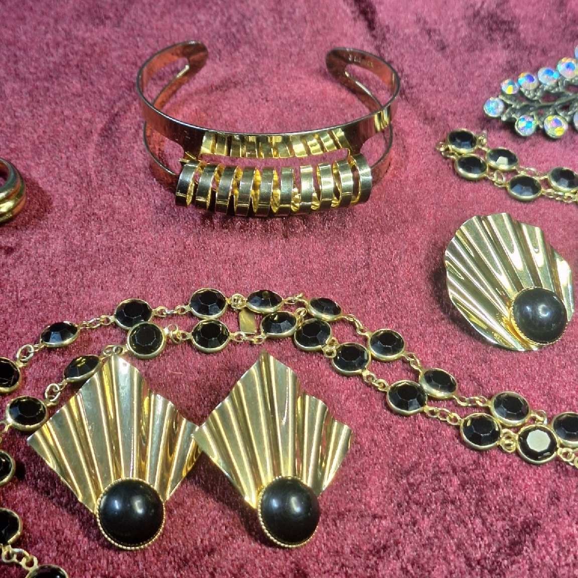 vintage jewelry lot