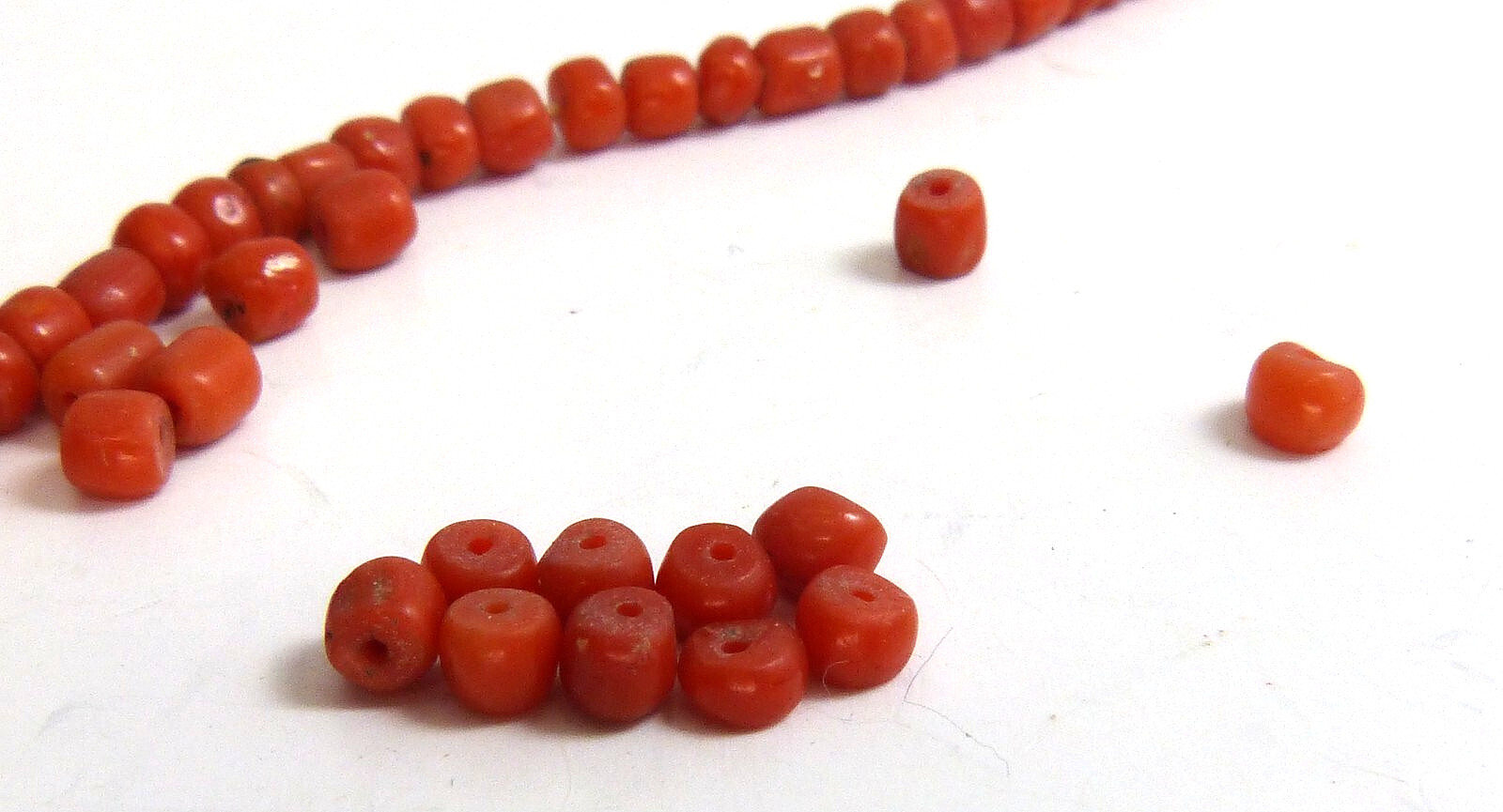 Gorgeous Antique Red Coral Bead Necklace With Gold Clasp Estate Find !