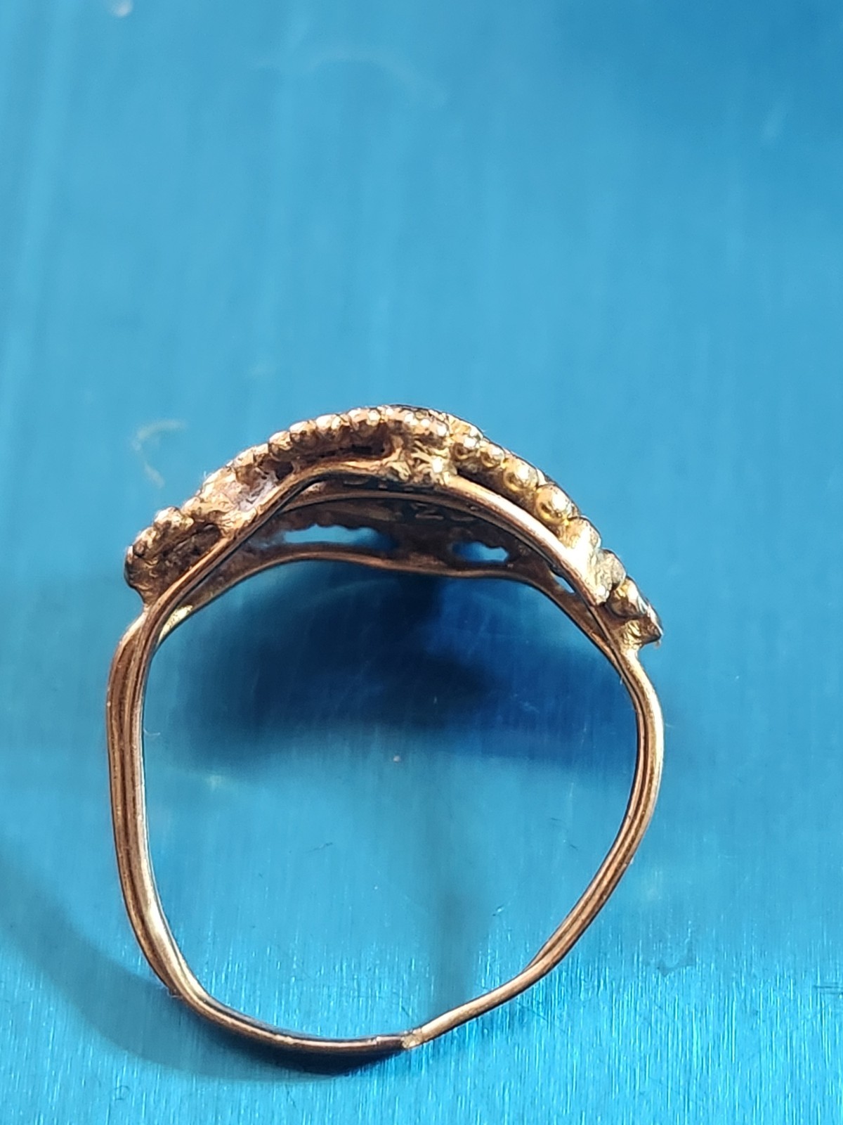 Vintage 22K Heart Shaped DHM manufacturer. Late 20th Century