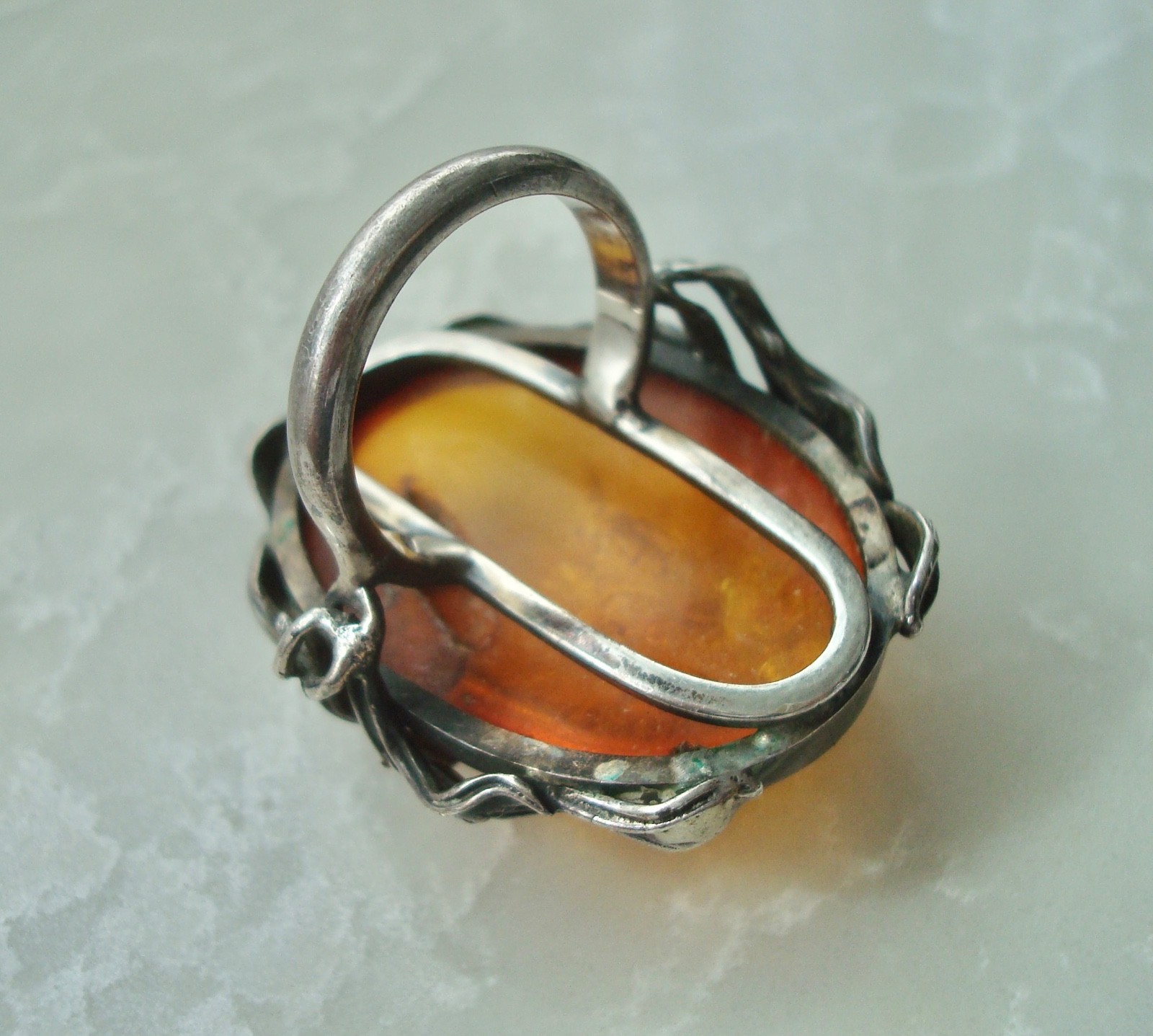 LARGE 1 ½” x 1 ⅜” Vintage AMBER STERLING Silver LEAVES RING 19.5 grams Size 8