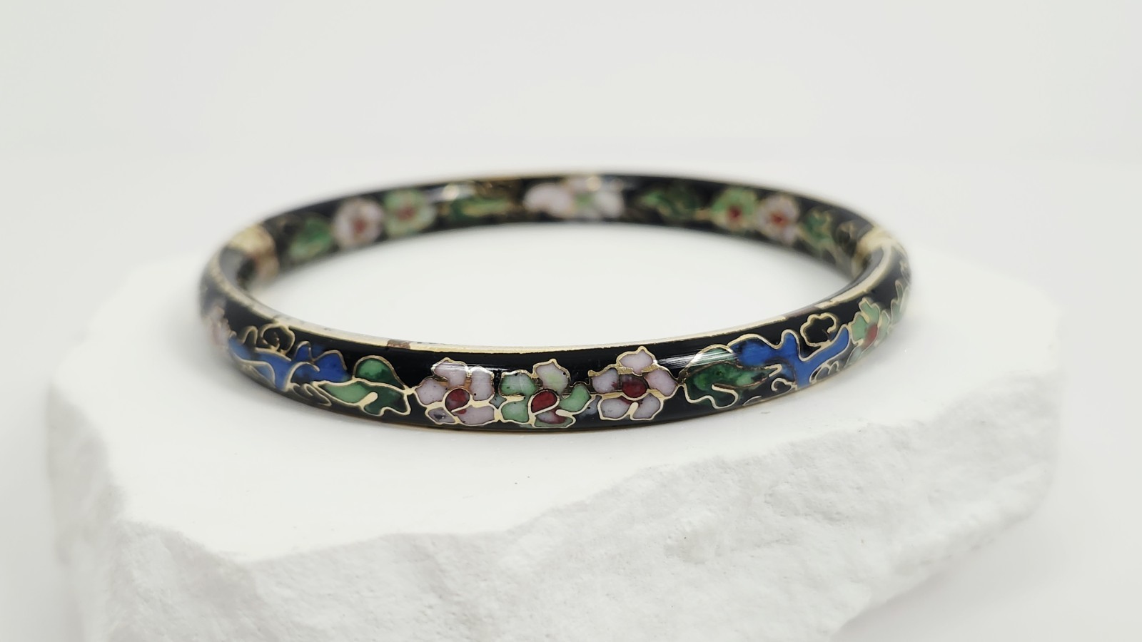 Vintage Chinese Black Cloisonné Enamel Bangle Bracelet Floral Hinged Gilt Brass