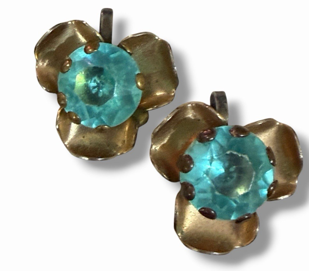 Vintage SCREWBACK EARRING Mixed Lot 8 Pair Textured Gold Enamel Faux Pearl +