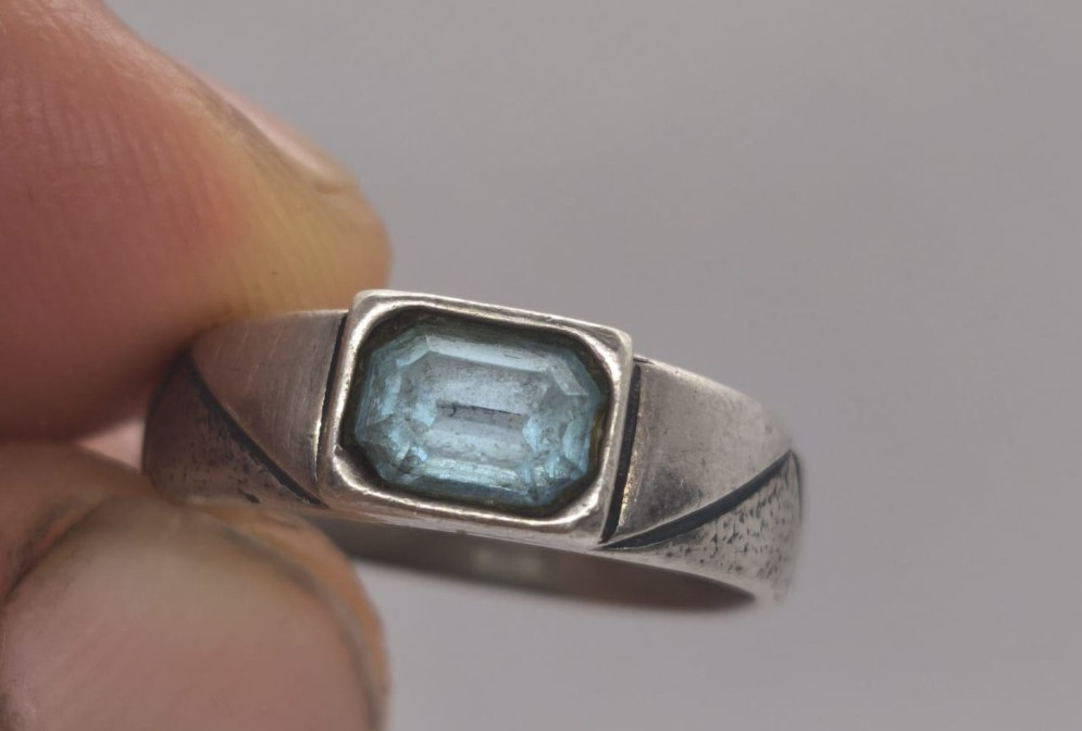 Vintage 925 Sterling Silver Ring Blue Faceted Rectangular Stone Artisan Handmade