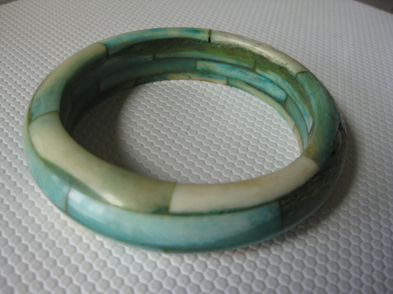 Vintage INDIA Label Dyed Bone Bracelet Bangle Laminated Natural Turquoise Green