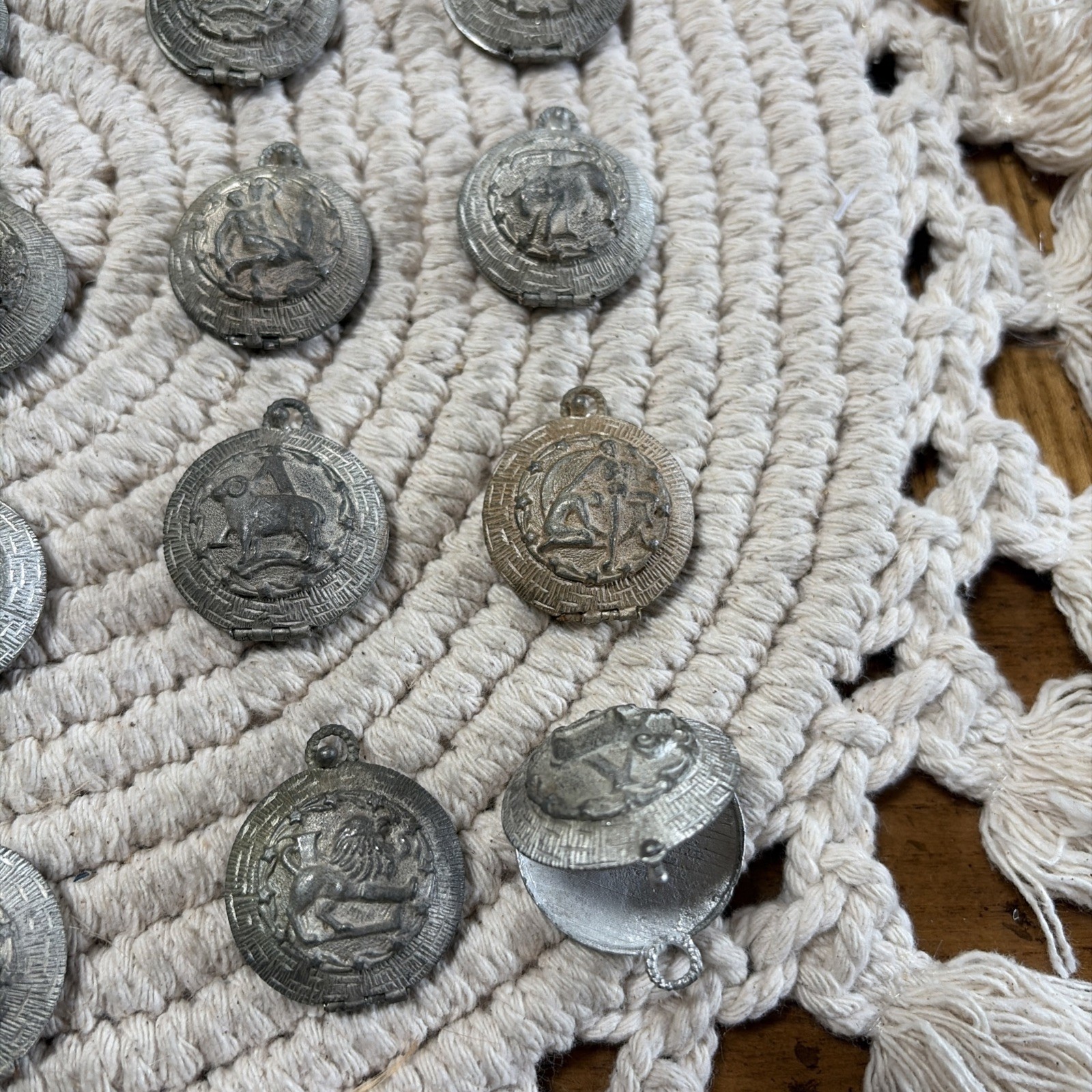 Vntg Zodiac Astrology Signs Silver Pewter Metal Pendant Charm Locket 25 Pcs Set