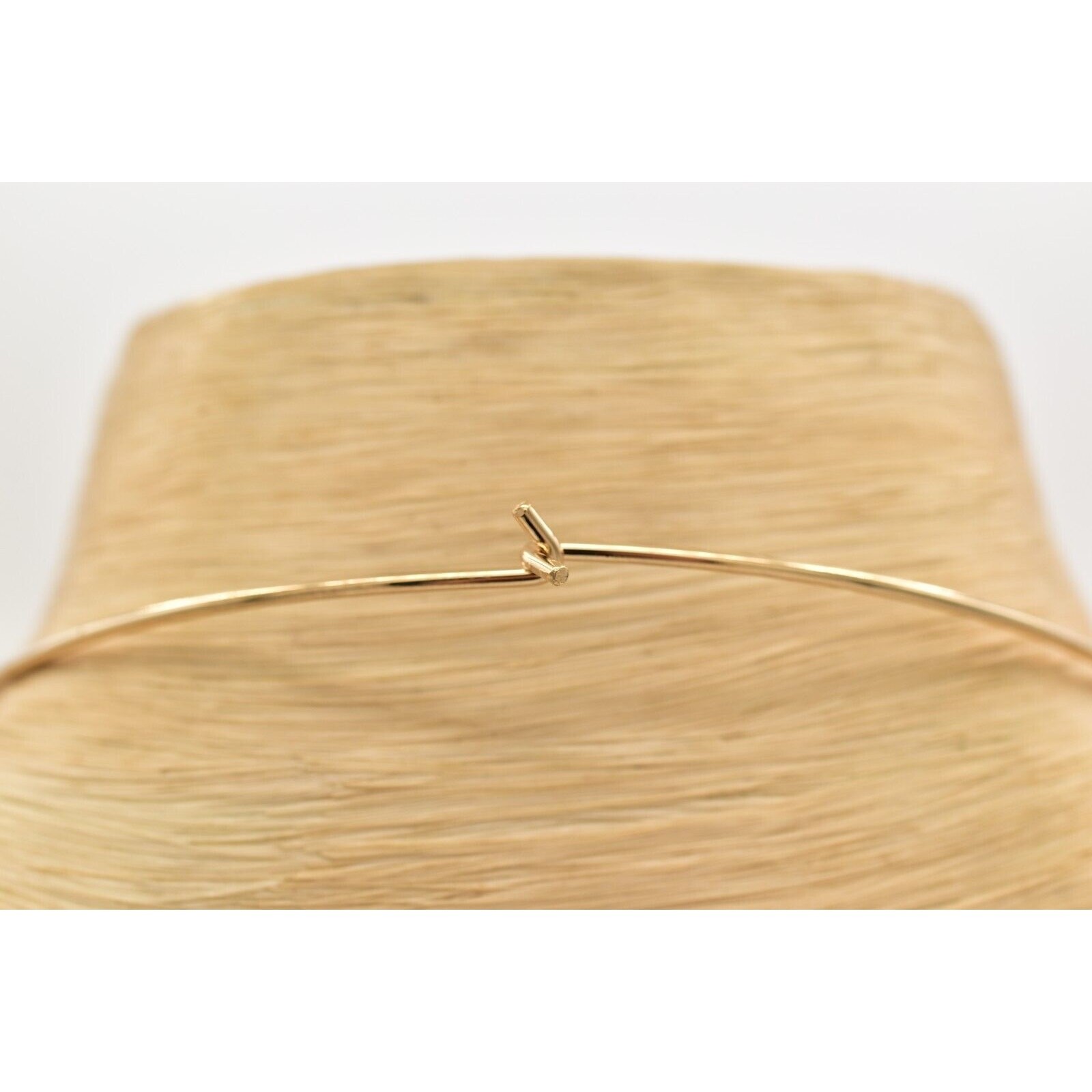 Vintage Choker Necklace Simple Wire Collar Shiny Gold Metal Round NOS 1980s W1