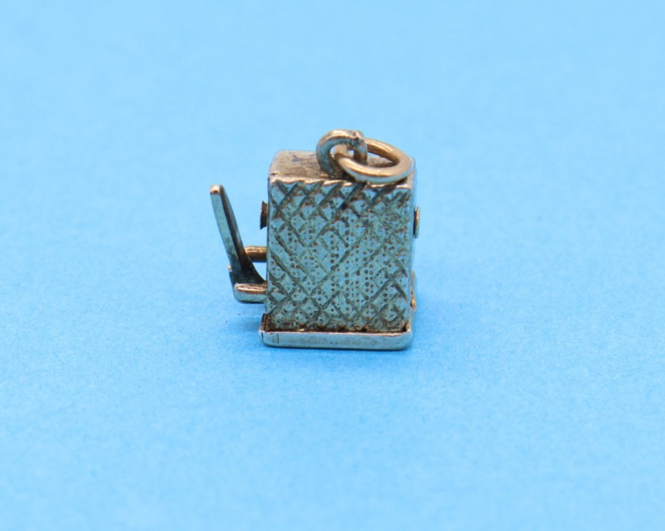 Vintage Danecraft Sterling Slot Machine 5/8″ Pendant Charm
