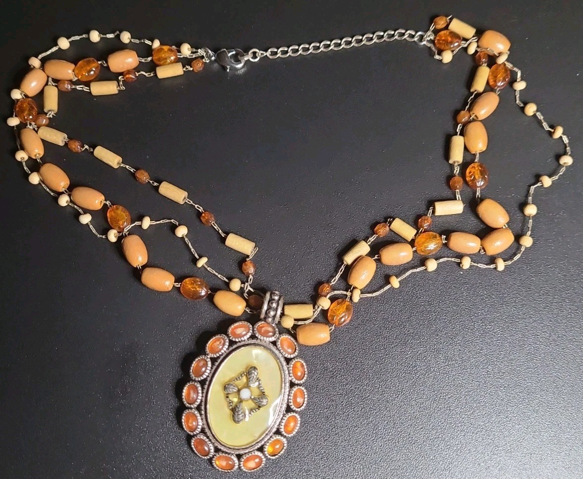 VTG Wooden & Stone Bead Necklace W/Metal Pendant & Burnt Orange Color Stones 18″