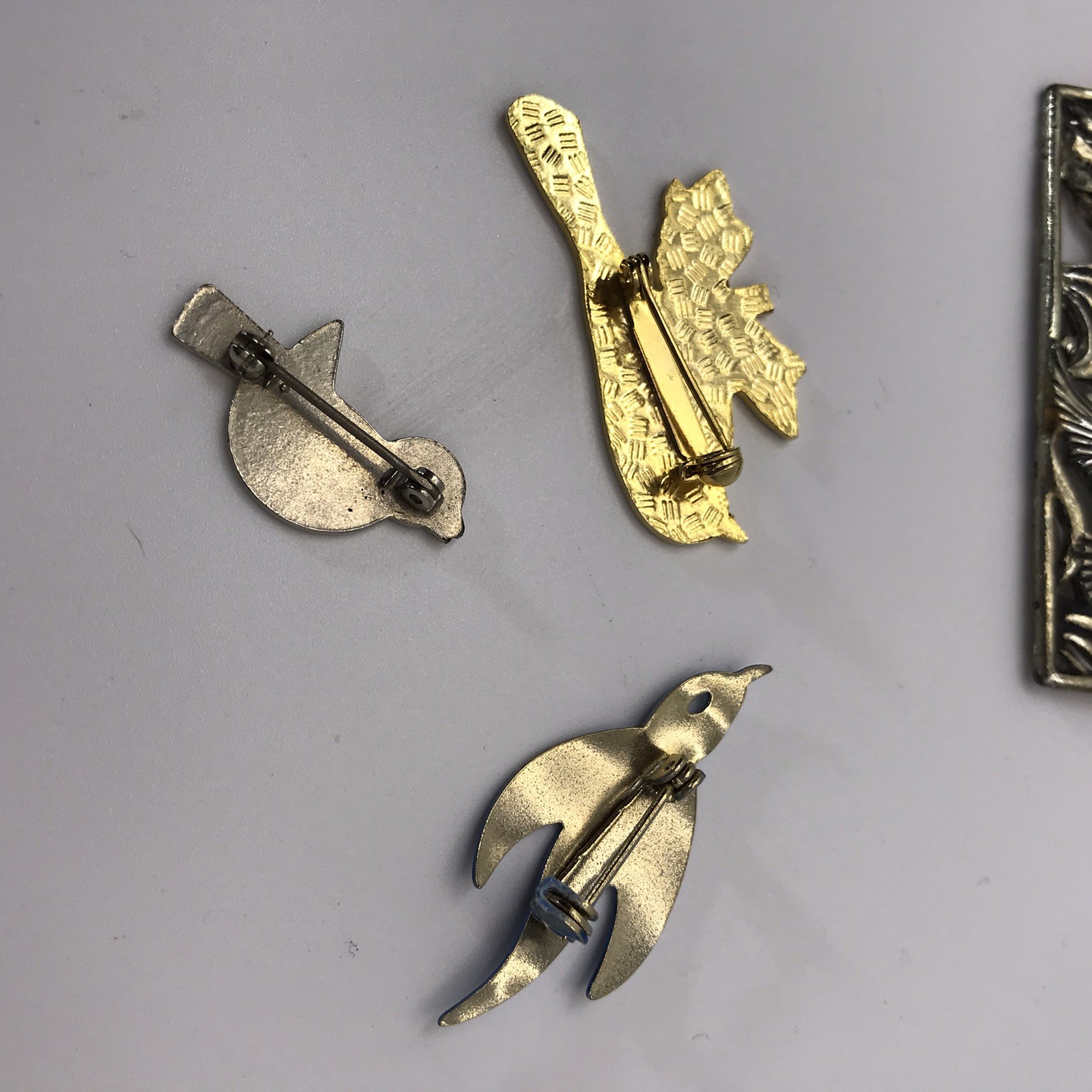 Vintage Brooch Lot Bird Pins Animals Duck Geese Bluebird Robin Naturecore