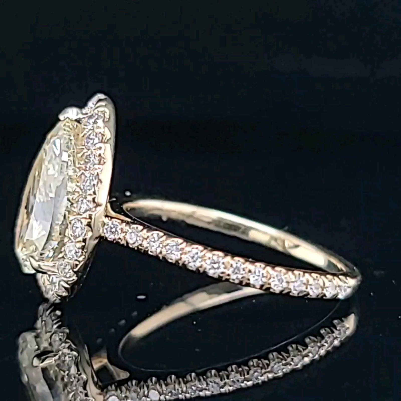 14k Yellow Gold Engagement Ring 2.50CT. Natural Pear cut Yellow Diamond GIA Cert