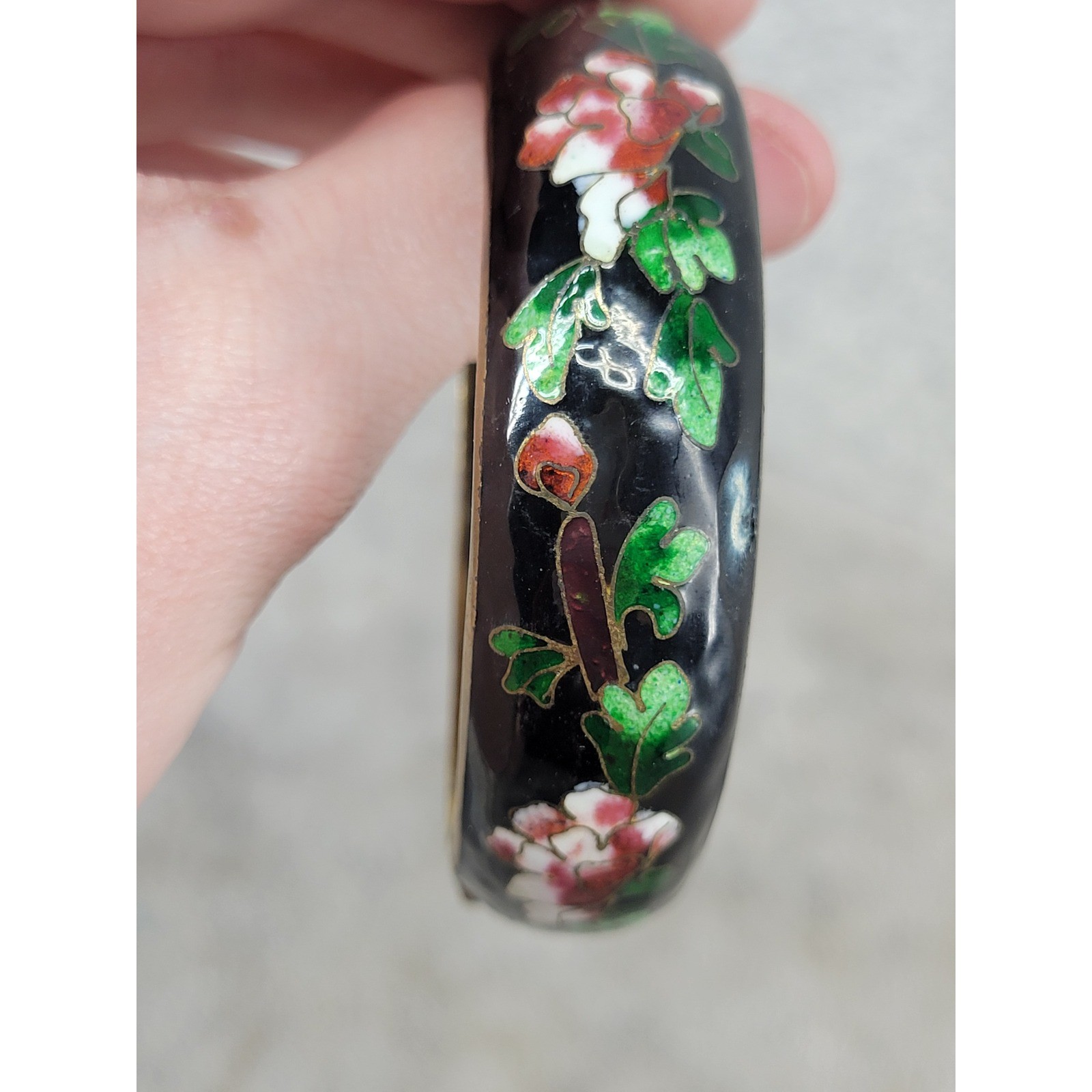 Vintage Cloisonne Enamel Floral Bangle Bracelet Black Gold Hinged Box Clasp 2.25