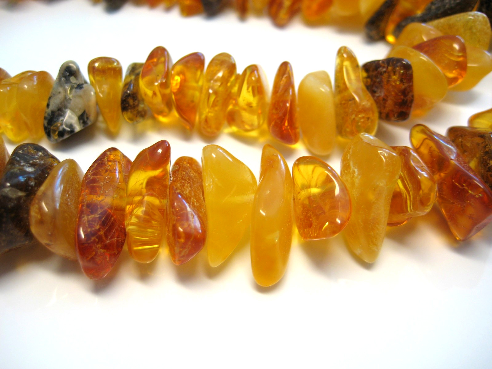 Genuine Massive Amber Beautiful Baltic Amber Necklace 60 grams 21 inches !!!