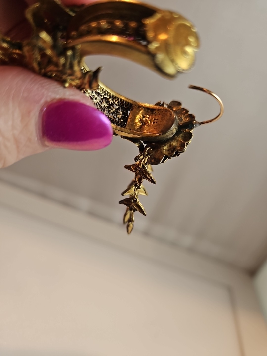 Vintage DESIGNER Signed Baroque Curled Gilt Leaf FRENCH EARRINGS – GORGEOUS Help