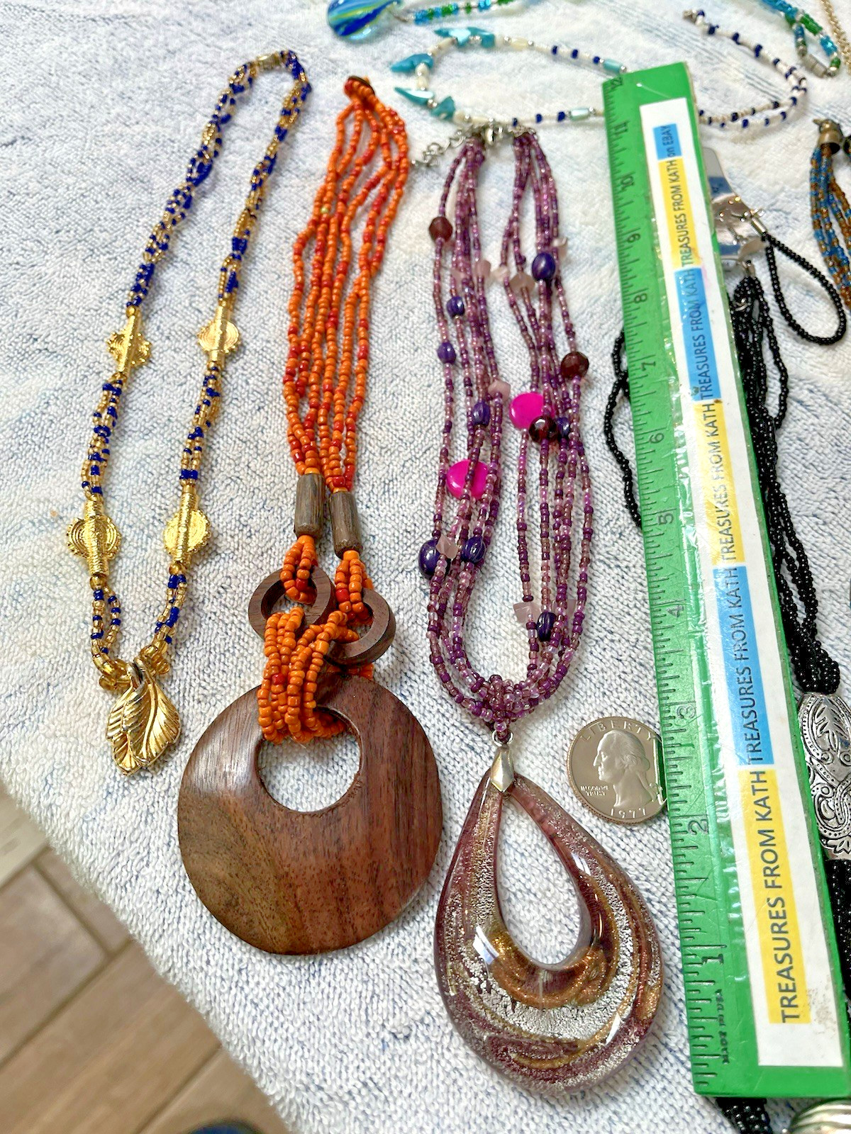 LOT of 13 Seed Bead Necklaces w/Pendants MOP Glass Wood Metal All Wearable
