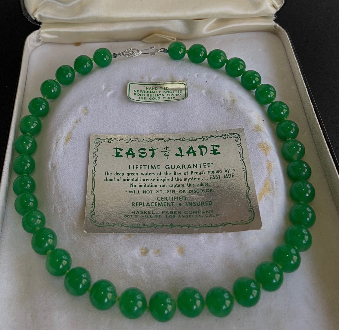 VTG East Jade by Haskell Faber Co Marked 14k Gold Knotted Faux Jade Necklace