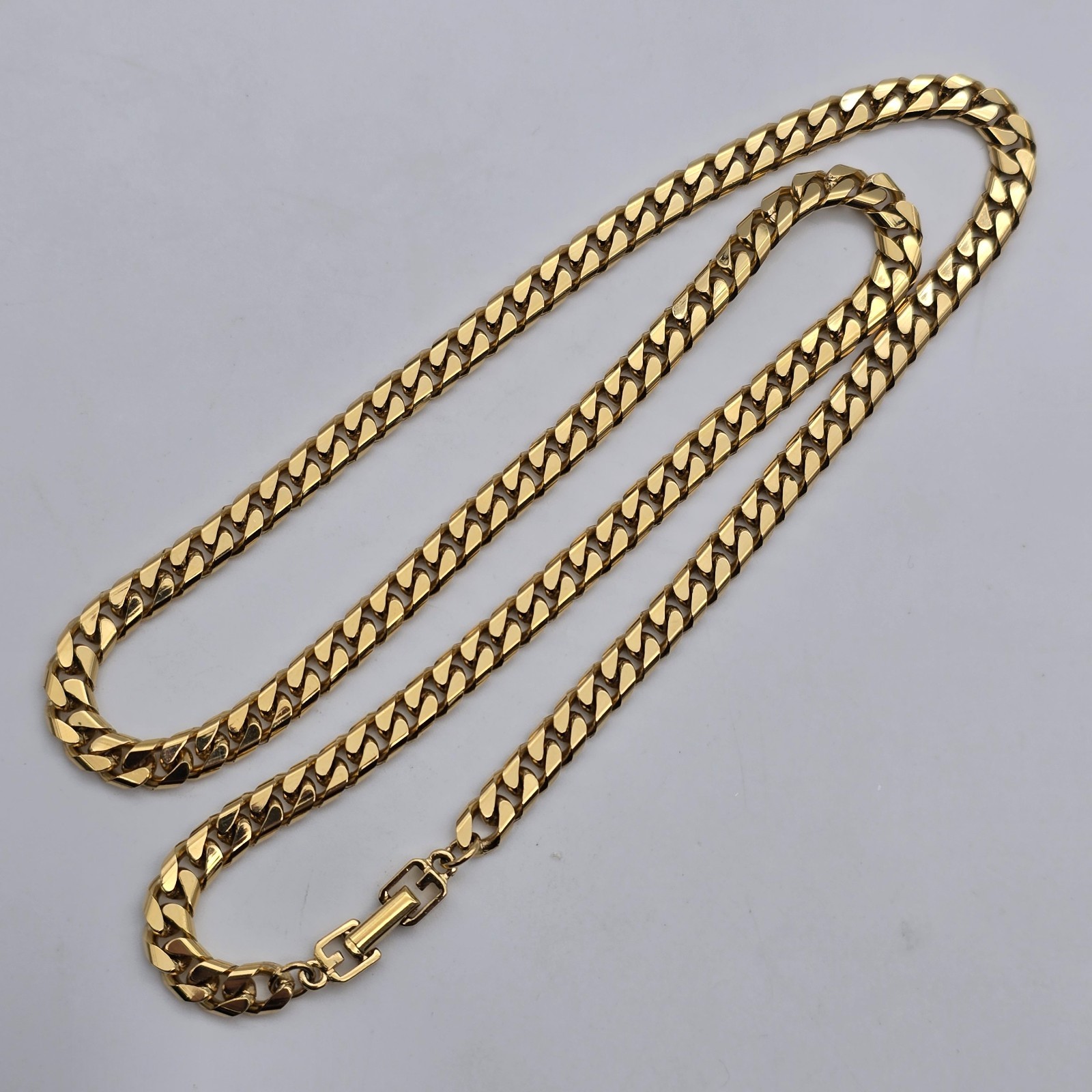 Givenchy 6.4 mm Cuban Curb Chain Link Gold Tone Necklace 24″