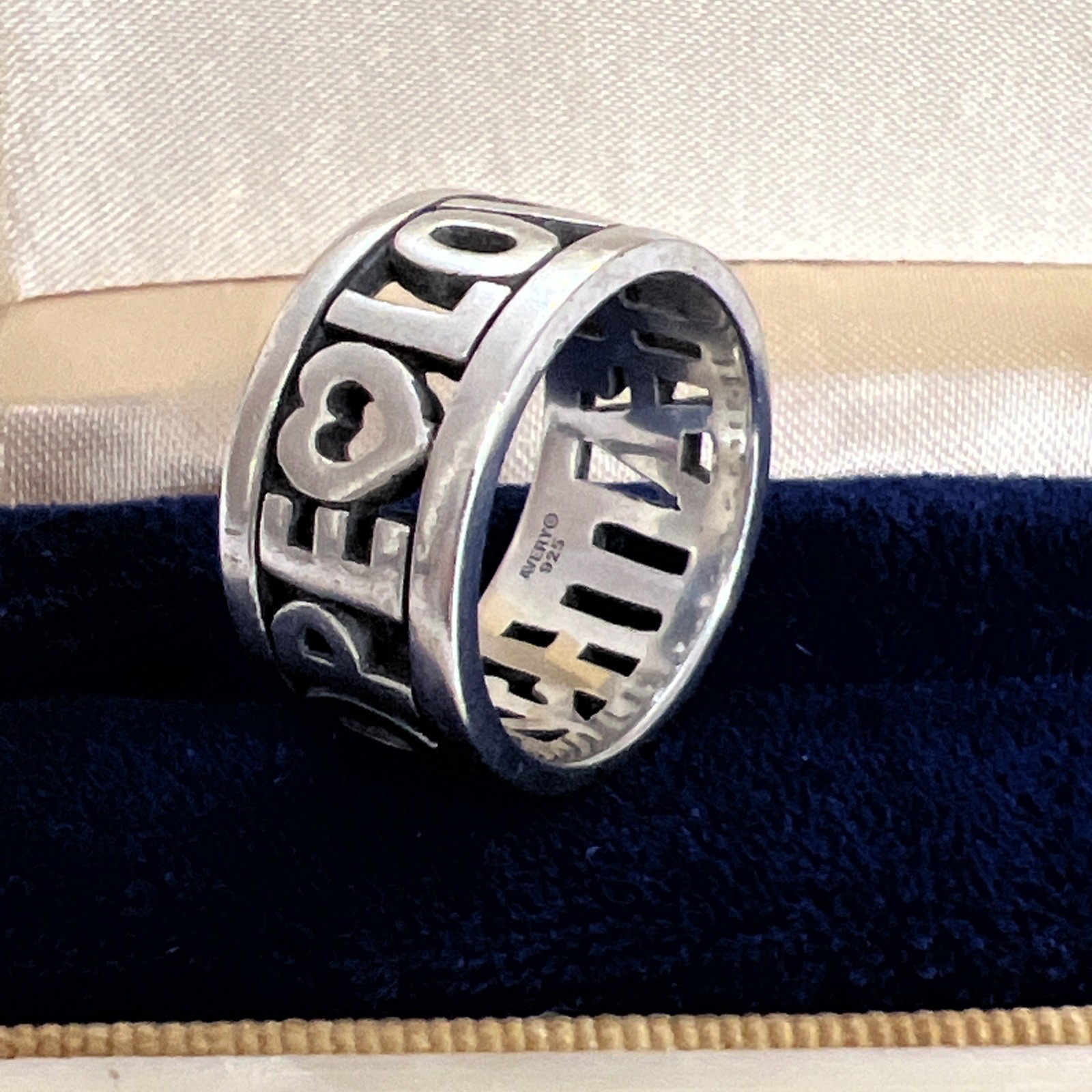 James Avery Sterling 925 Faith Hope Love Band Ring Retired Sz 5.75