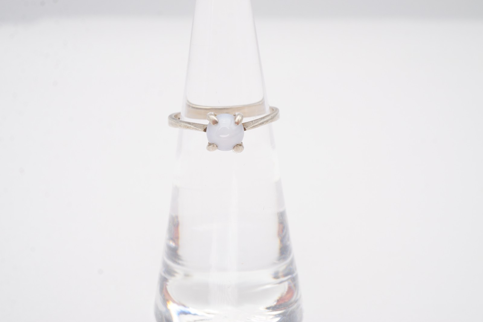 Vintage Sterling Silver 925 White Stone Ring Size 4.25