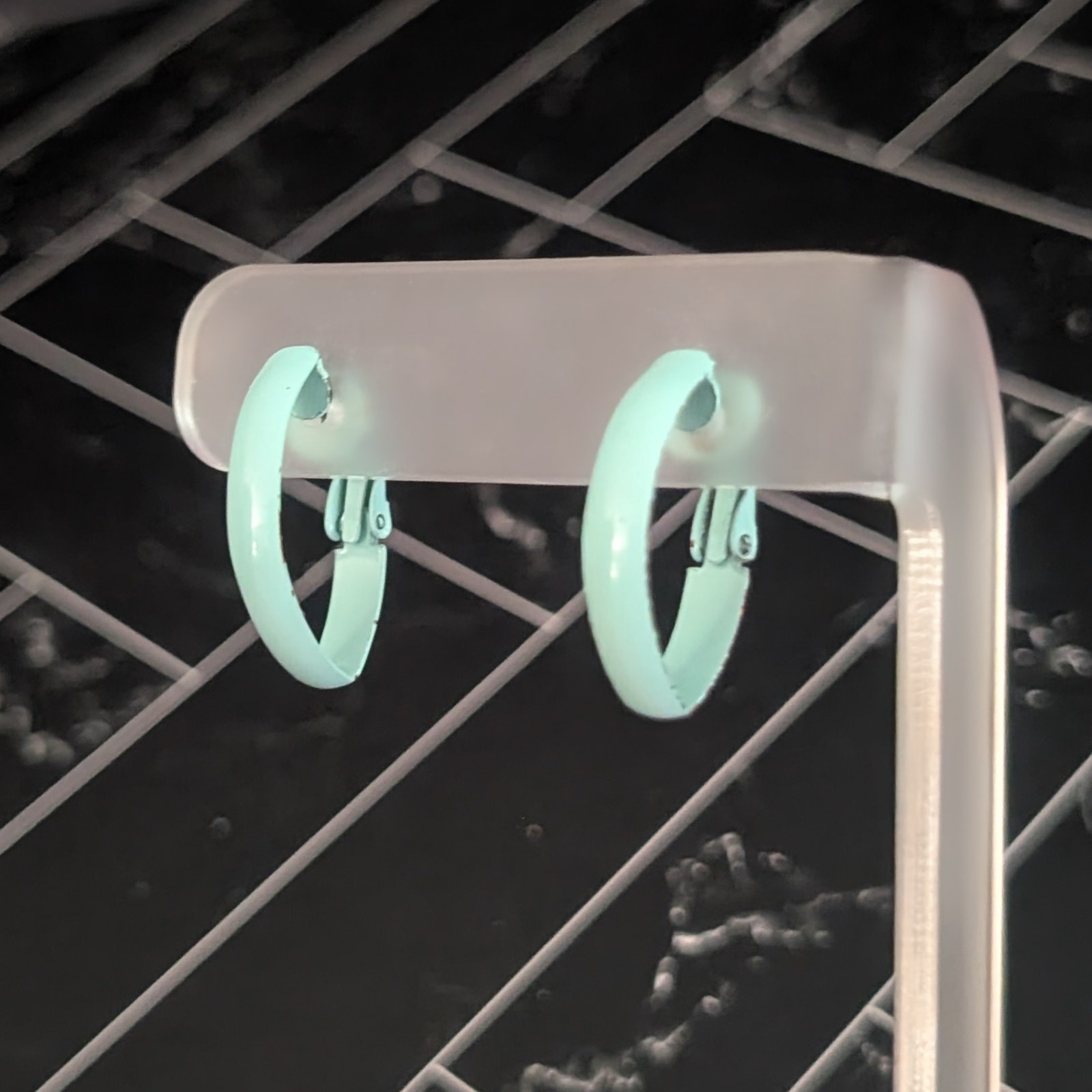 Vintage Clip On Earrings 1″ Aqua Blue Elongated Folded Hoop Retro