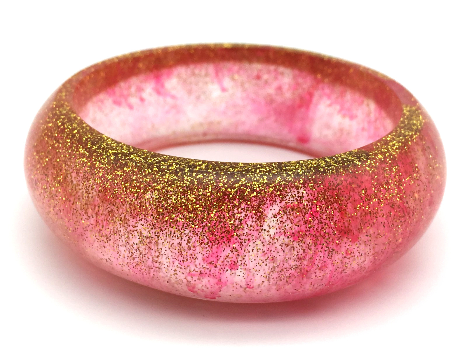 Gold Glitter Red Streaks Clear Lucite Bangle Bracelet