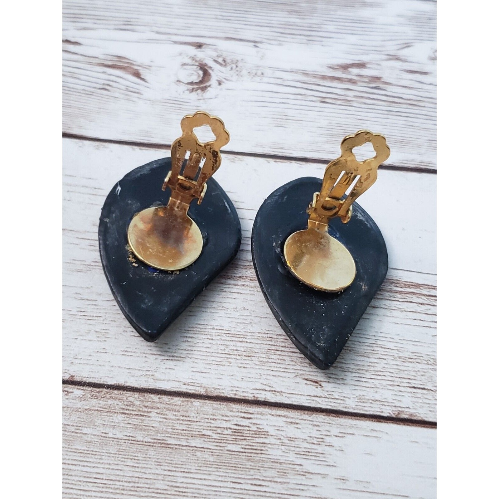Vintage Jeff Lieb Clip On Earrings – Black – Paint Damage