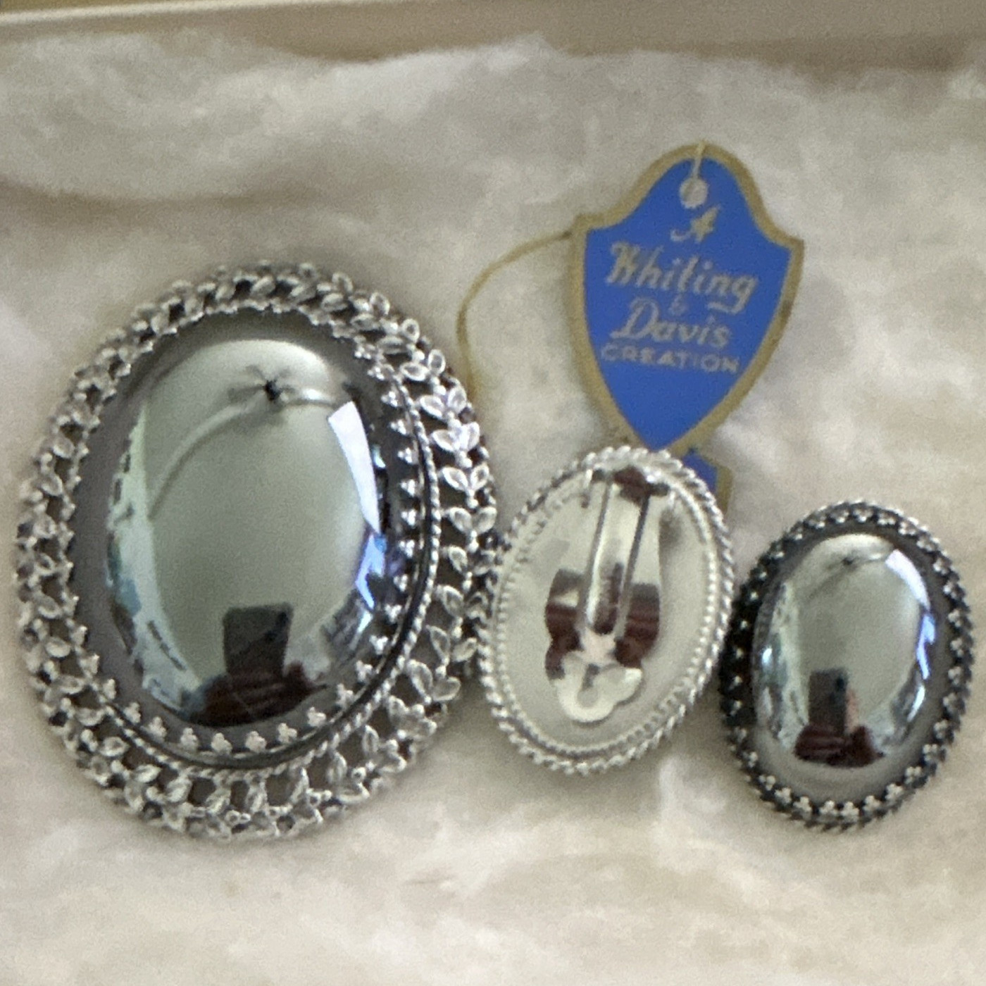 Vintage Whiting & Davis Silver Tone Hematite Look Brooch & Clip-On Earrings Set