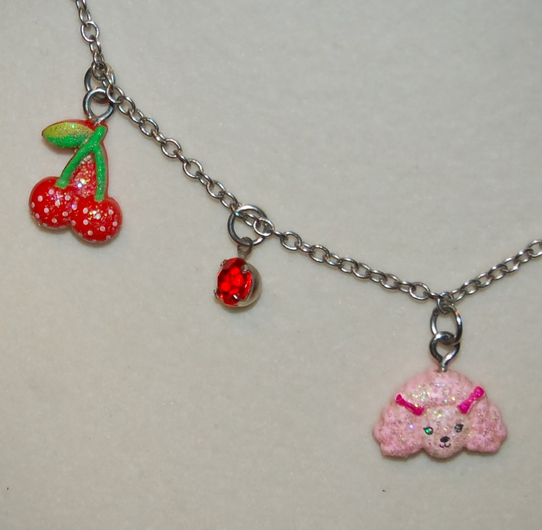 VINTAGE JEWELRY Necklace Nostalgia Charms