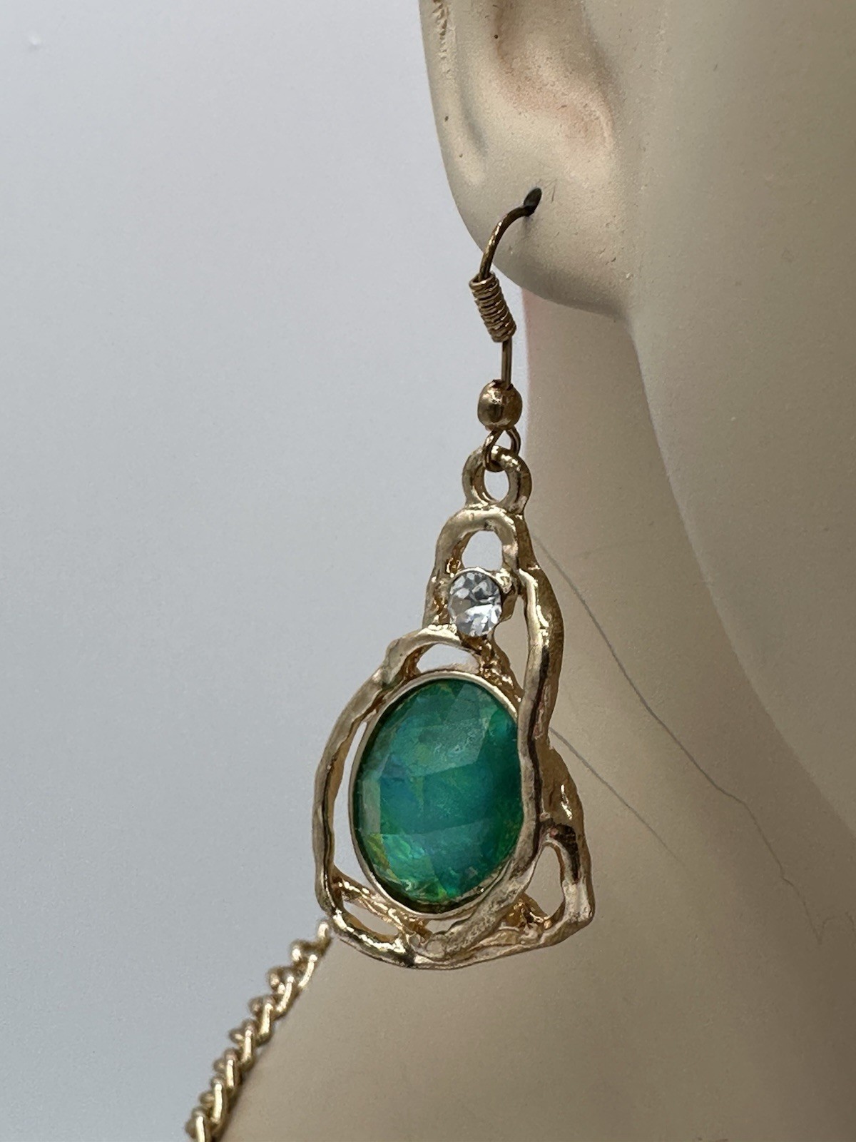 Stunning Vintage 1960’s-70’s Opaline Glass and Rhinestone Demi-Parure Set