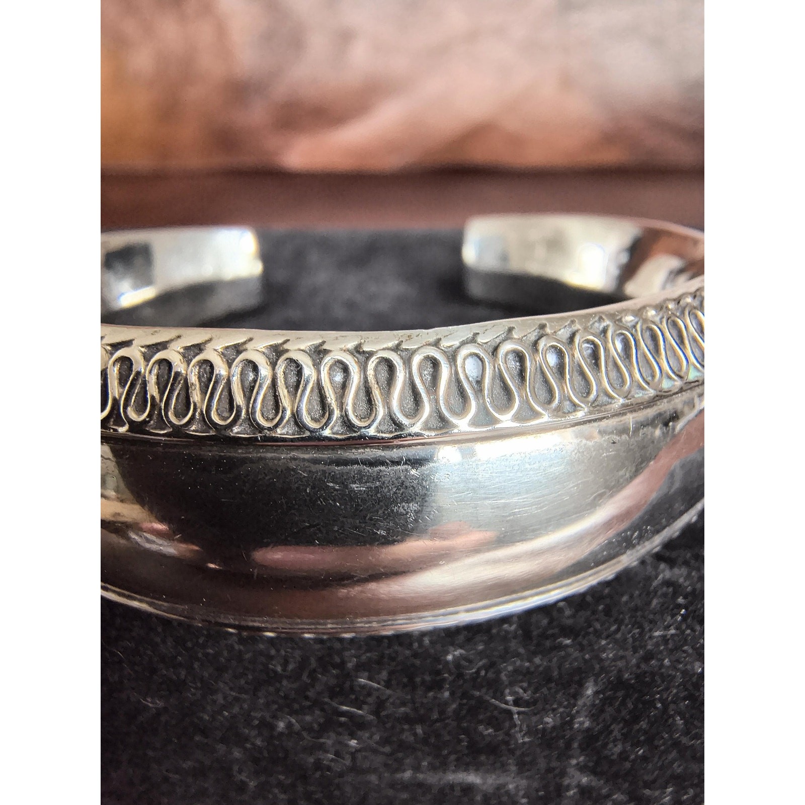 Vintage Sterling Silver 925 Wide Cuff Bracelet Rattles Textured Border 6.75″