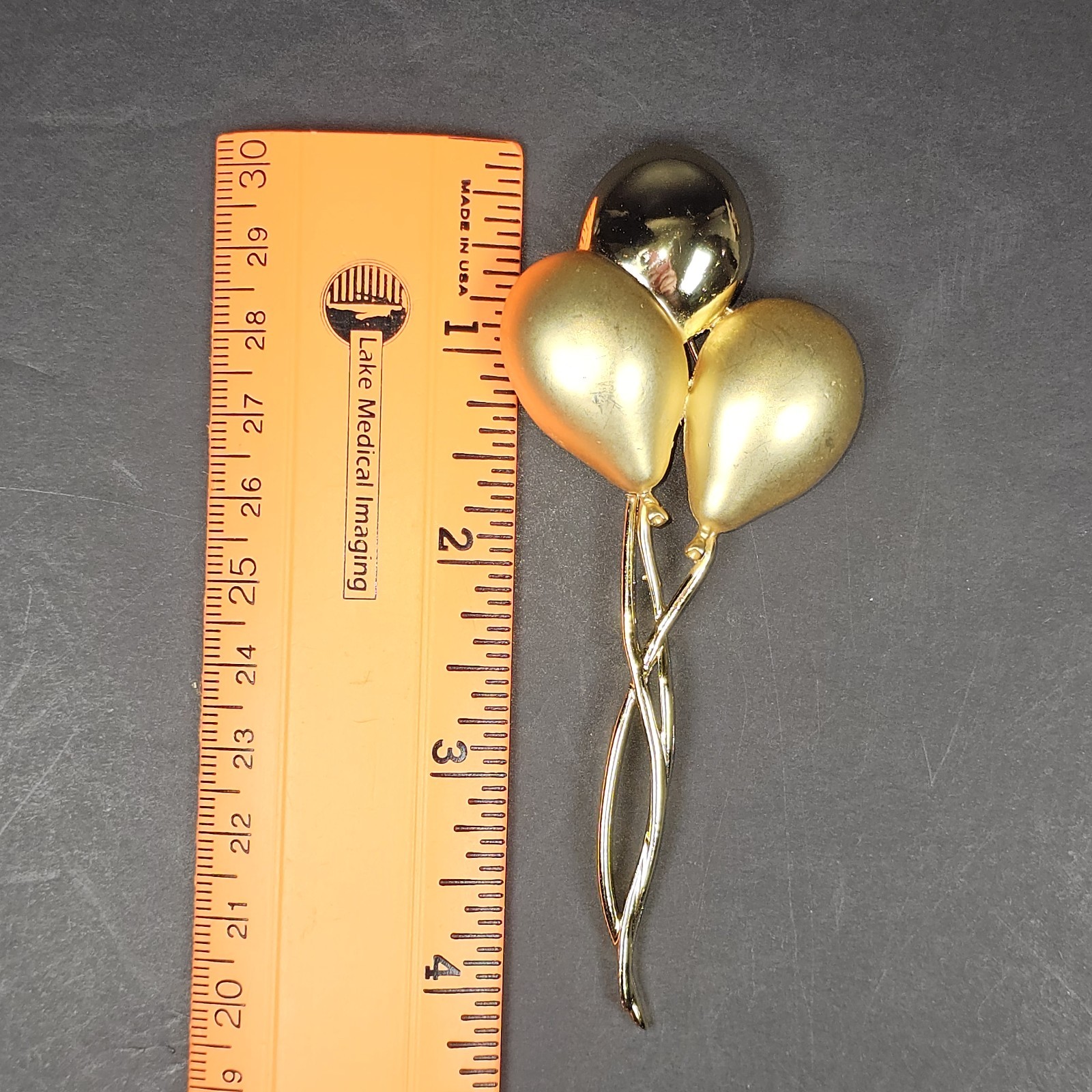 Vintage 10K Gold Plated LARGE BALLOON BROOCH Pin BIRTHDAY ANNIVERSARY RETIREMENT