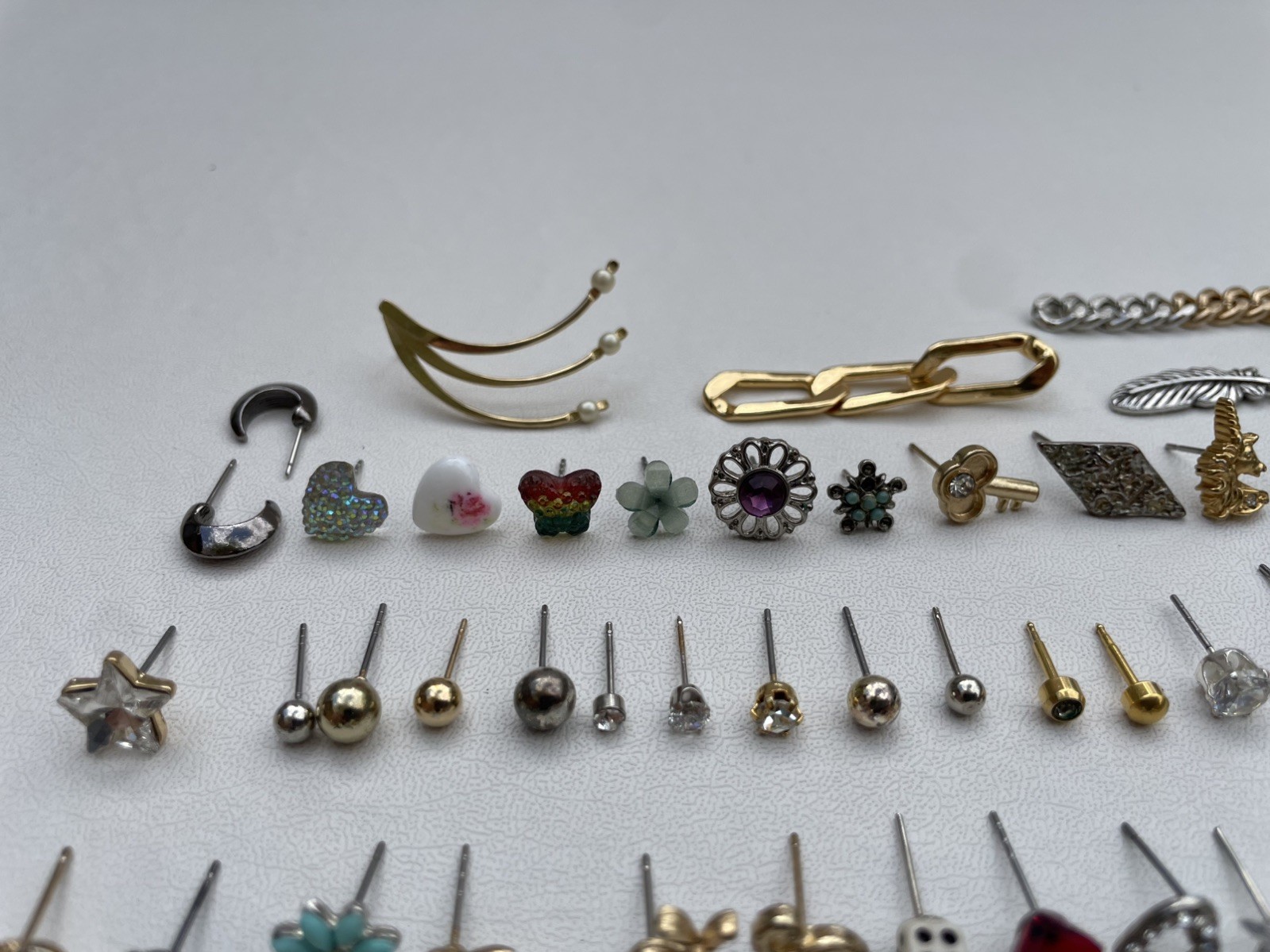 SINGLE Pierced Stud Earring Lot Craft Jewelry Art Metal Glass Acrylic 60 Earring