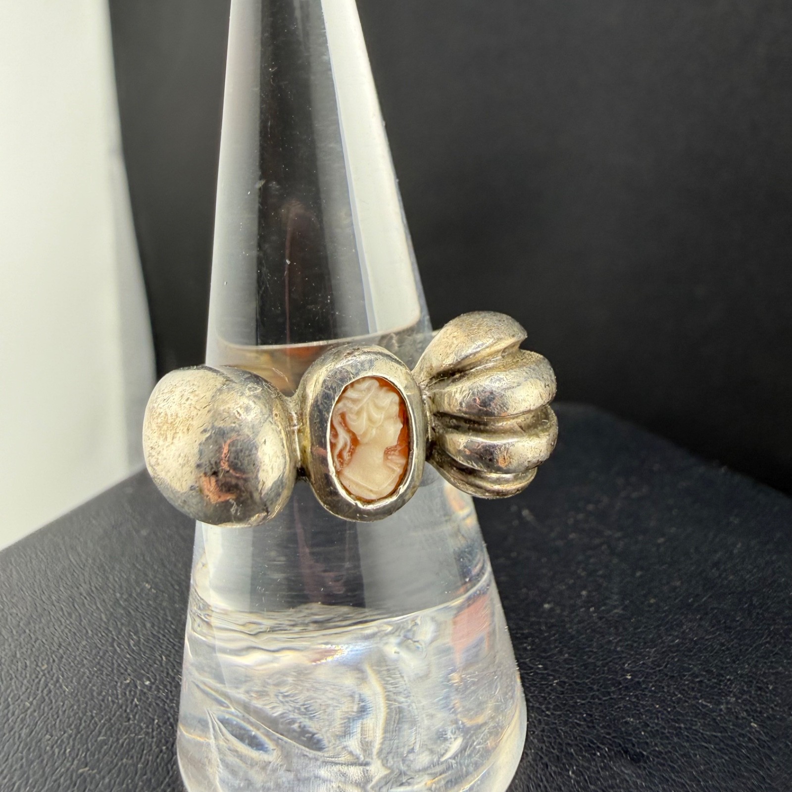 Vintage Sterling Silver Cameo Ring Size 7.5