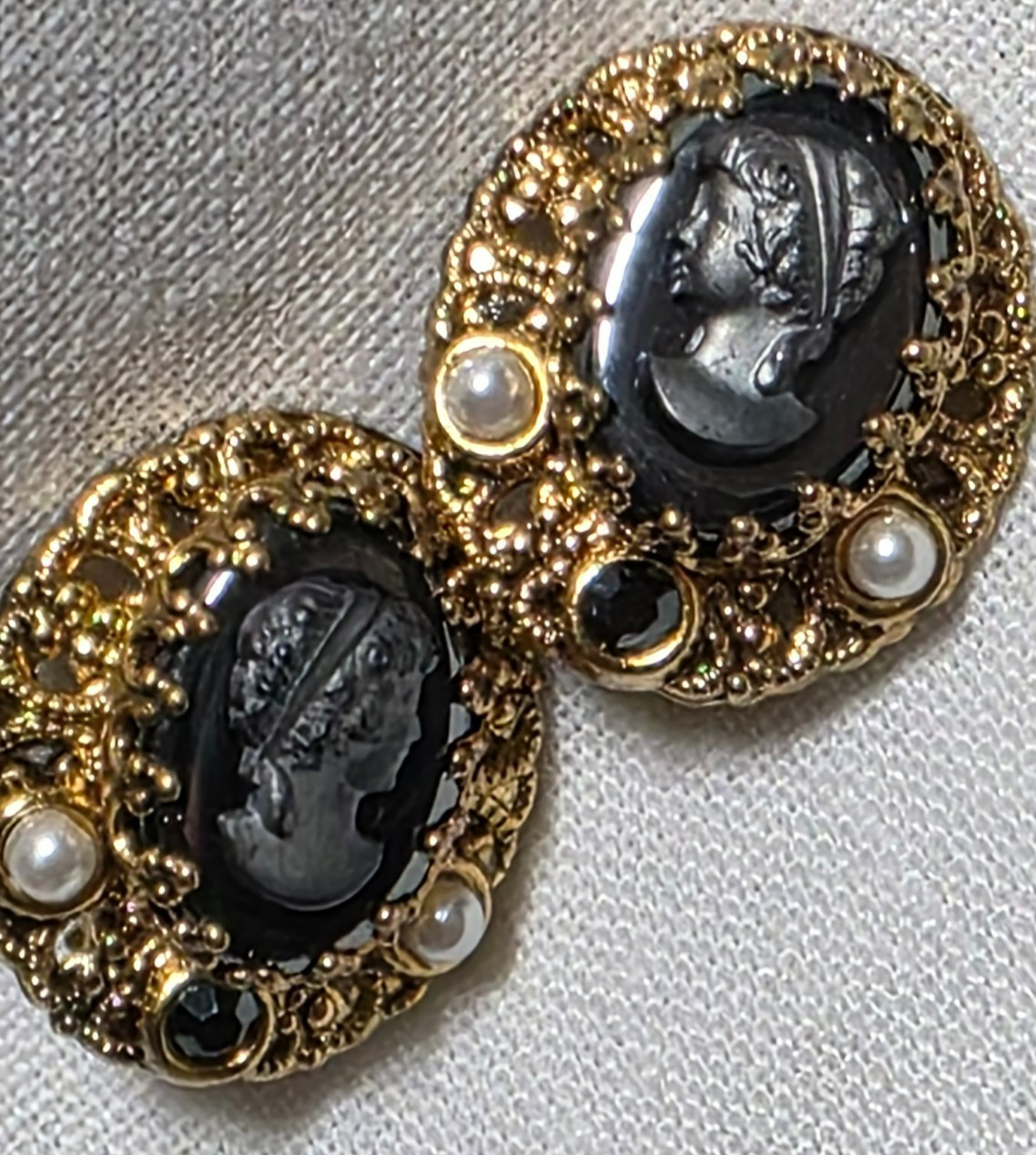 Vintage W Germany Black Glass Cameo Clip on Earrings