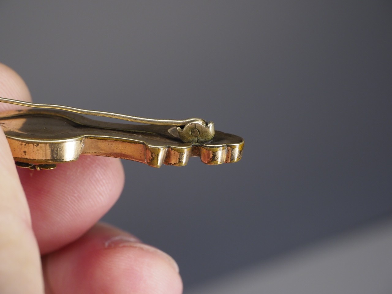 Antique brooch pin hollow rolled gold tube hinge C-clasp jewelry red stone