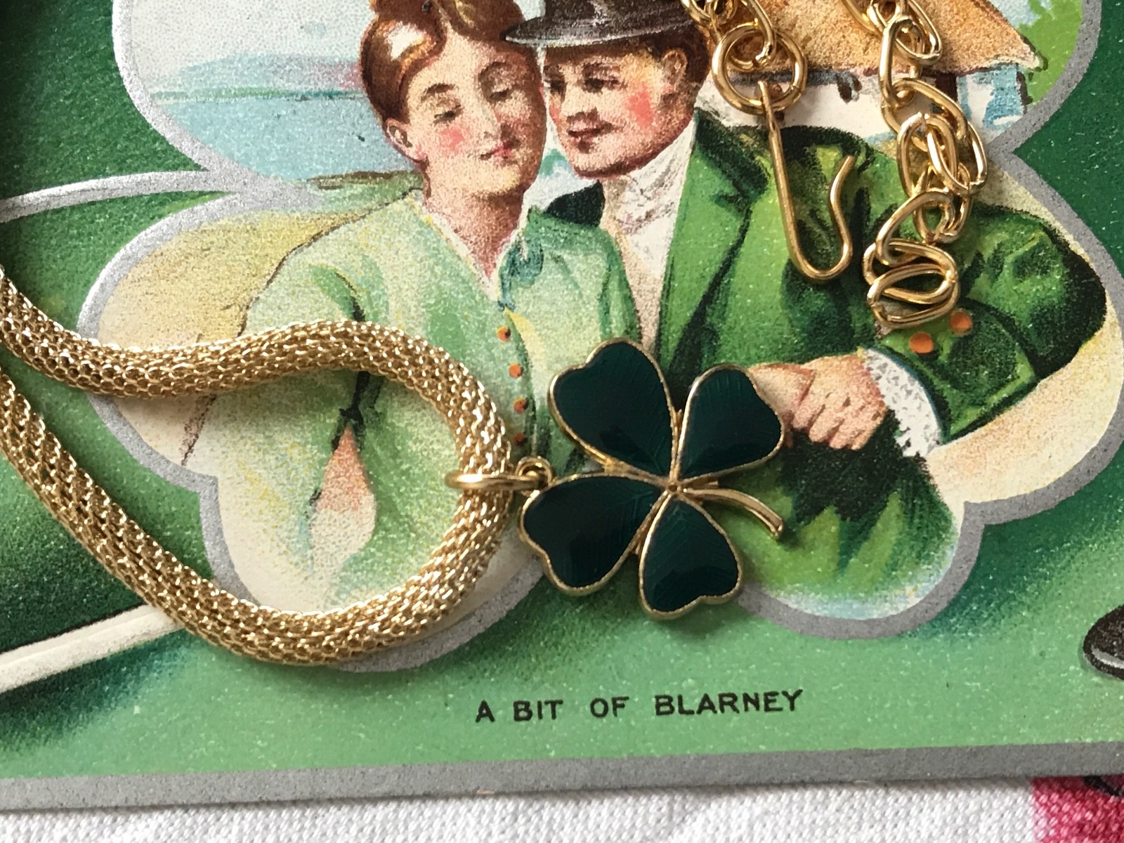4 Leaf Clover Choker,Enameled four leaf,Irish Necklace,Sarah Coventry Choker G94