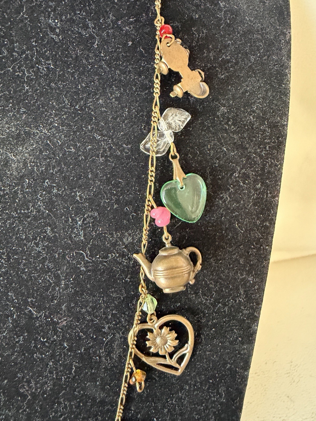 Vintage Signed Glassworks Studio Multi Charm Love Luck Fun Heart 30″ Necklace