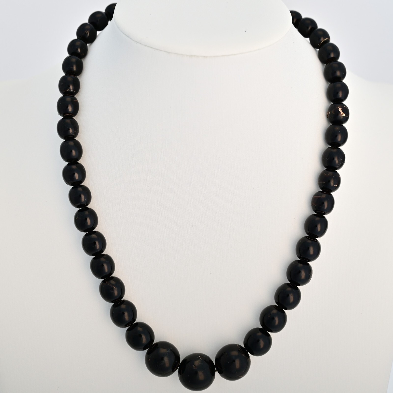Original Vintage Black Onyx Amber Nephrite Jade Beaded Gemstone Estate Necklace