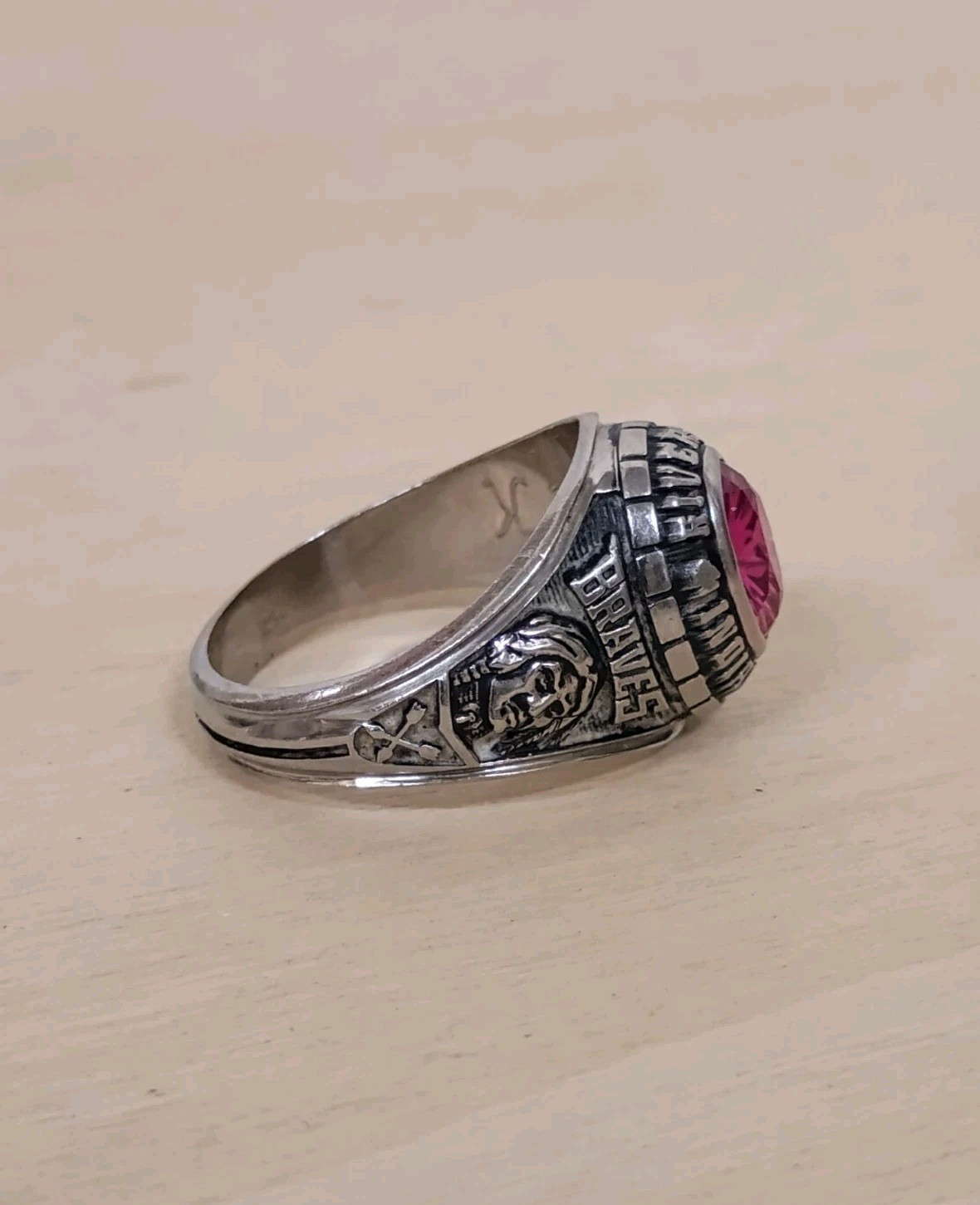 Vintage 1984 Jostens Braves Ladies Class Ring Pink Simulated Ruby White Metal 6