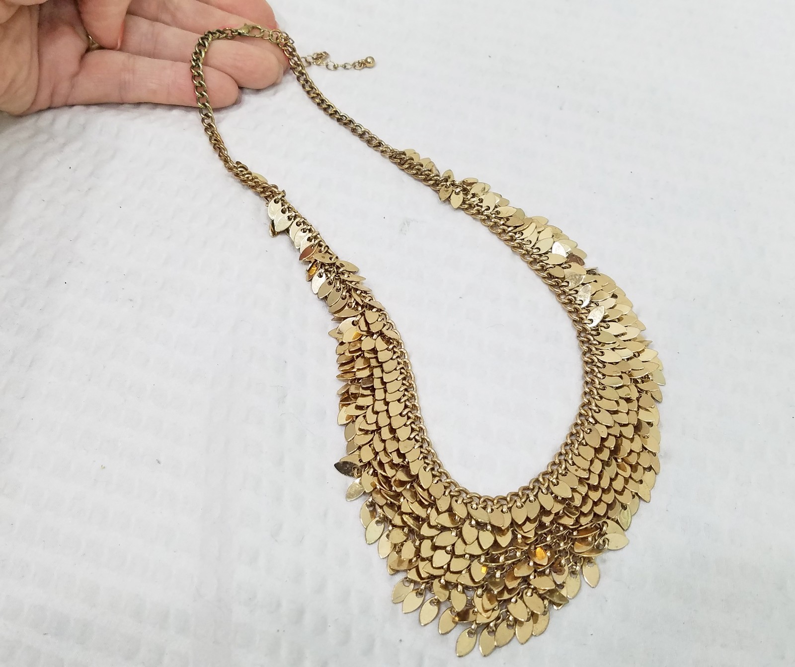 Vintage Gold Tone Chain Maille Mesh & Mini Paillettes Bib Choker Collar Necklace