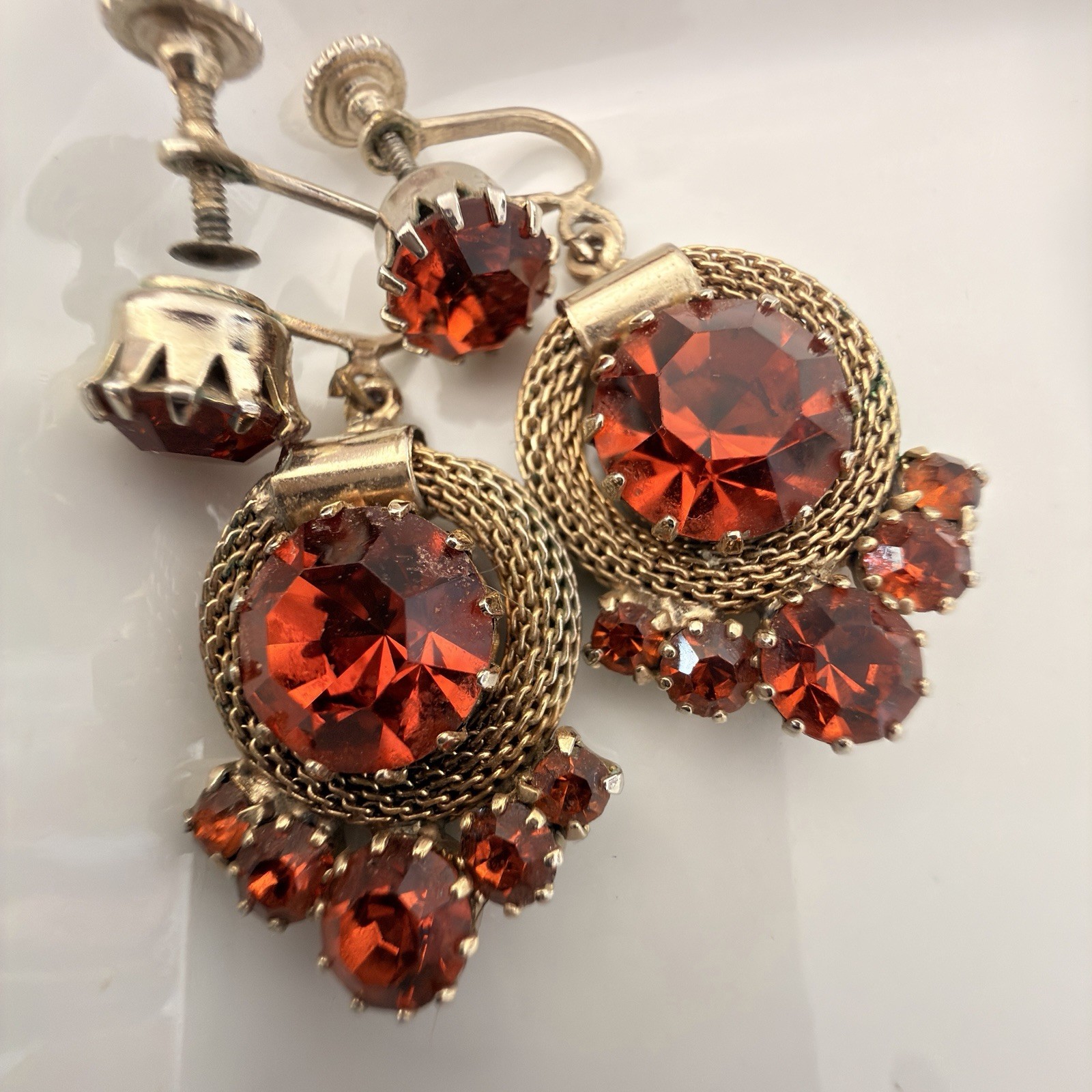RARE Signed Weiss Fire Opal Red Rhinestone Wreath Brooch Screwback Earrings Set