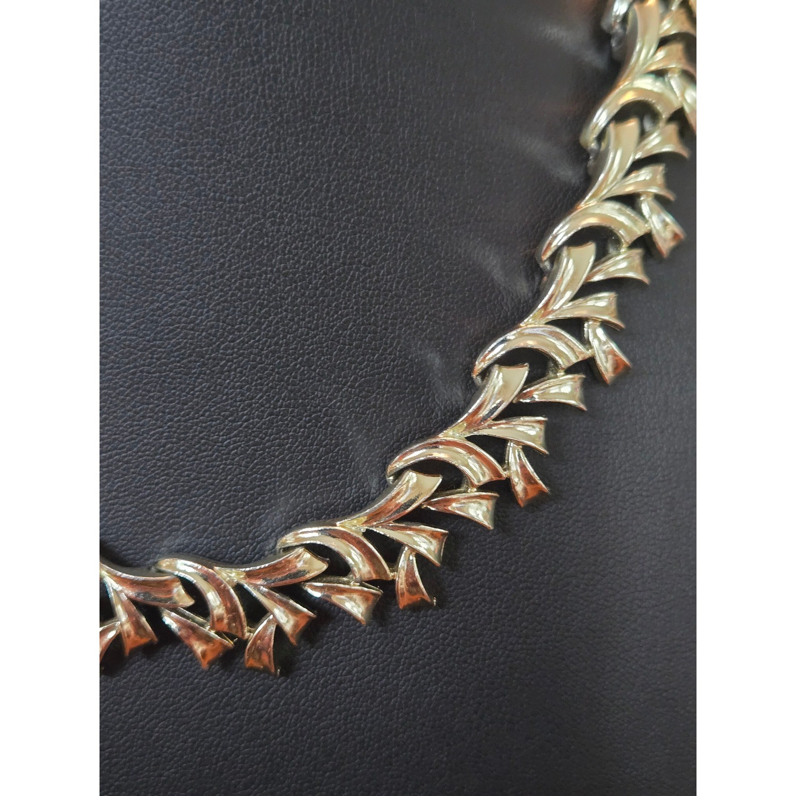 Coro Choker Leaf Necklace Vintage Mid-Century
