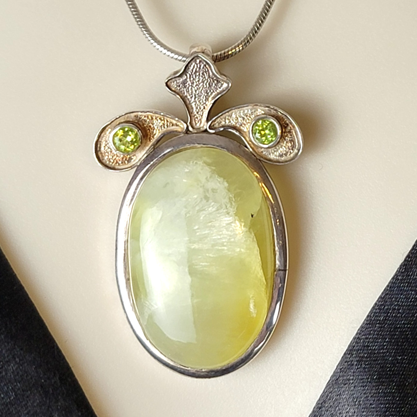Vintage Prehnite Peridot Statement Pendant 925 Sterling Silver Large Boho 25g