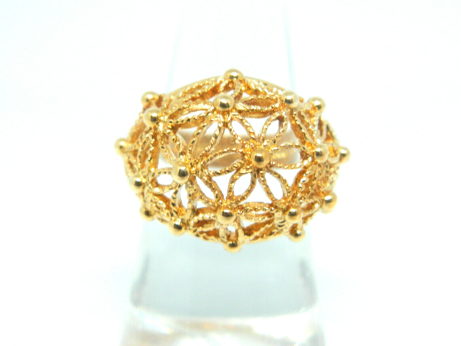 1979 Avon SPUN BLOSSOMS Filigree Ring Gold Tone Sizes 6.25 up to 7 No Box NOS