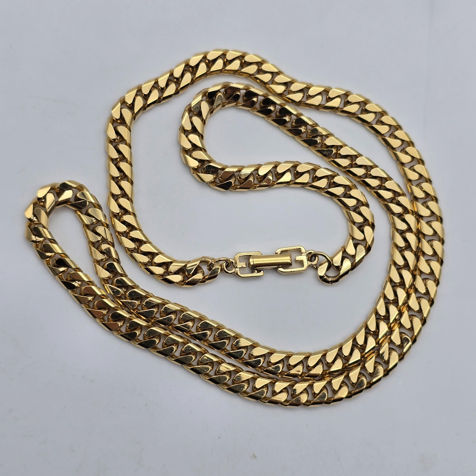 Givenchy 6.4 mm Cuban Curb Chain Link Gold Tone Necklace 24″
