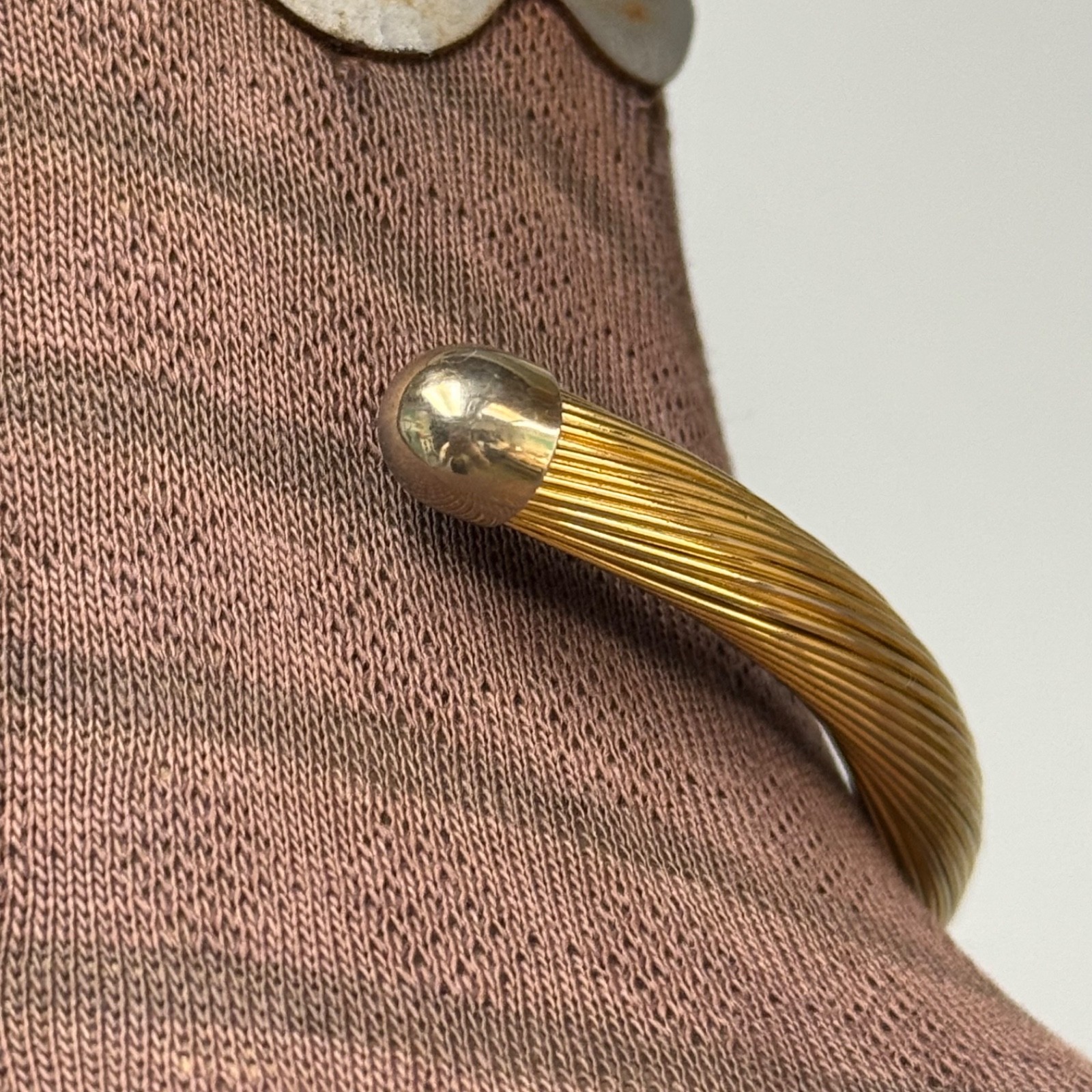 Vintage Gold Tone Modernist Torque Statement Necklace (1980’s) Choker
