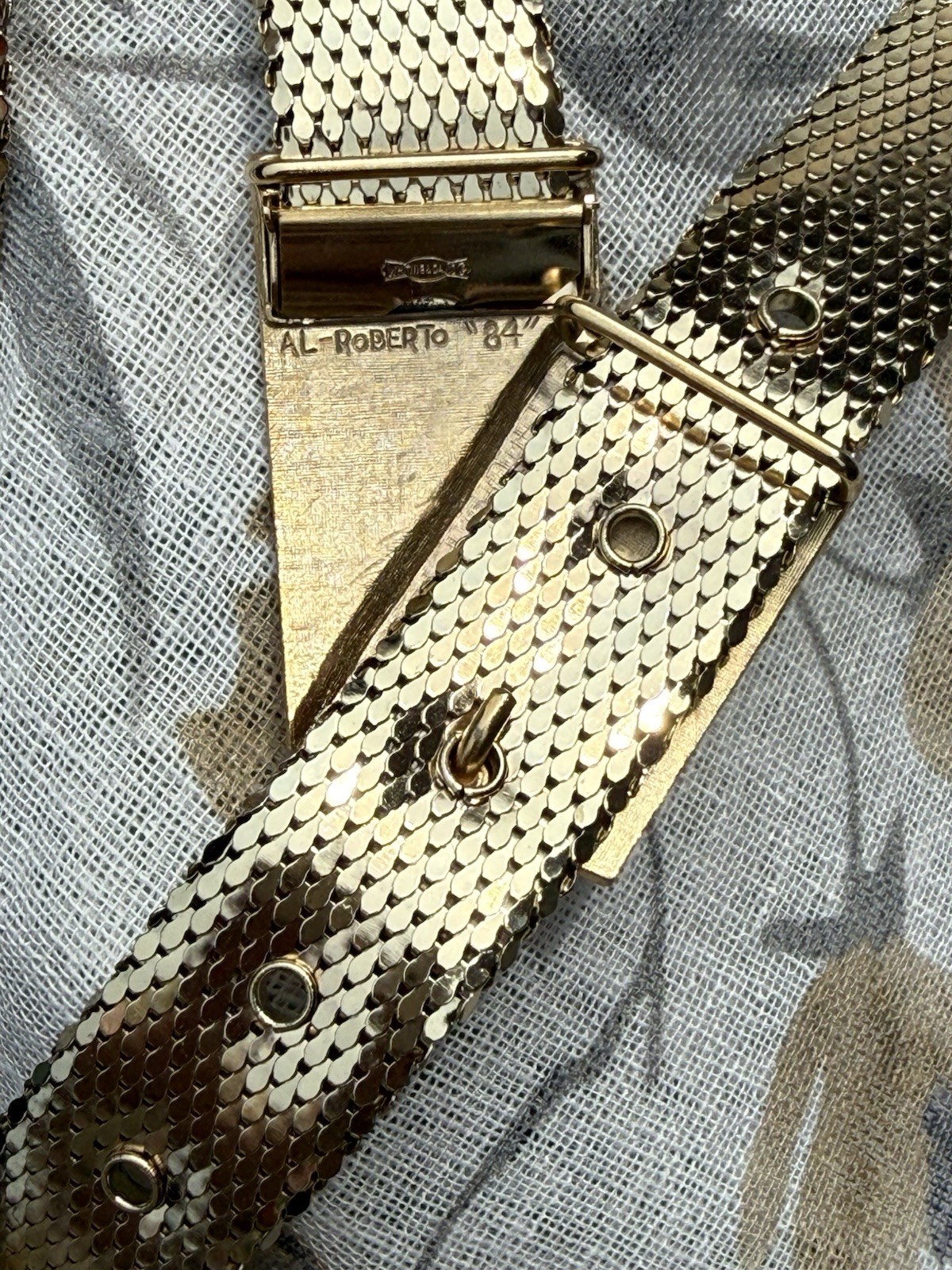 Vintage Whiting & Davis By Al Roberto’84 Gold Tone Liquid Metal Mesh Belt 33-37”