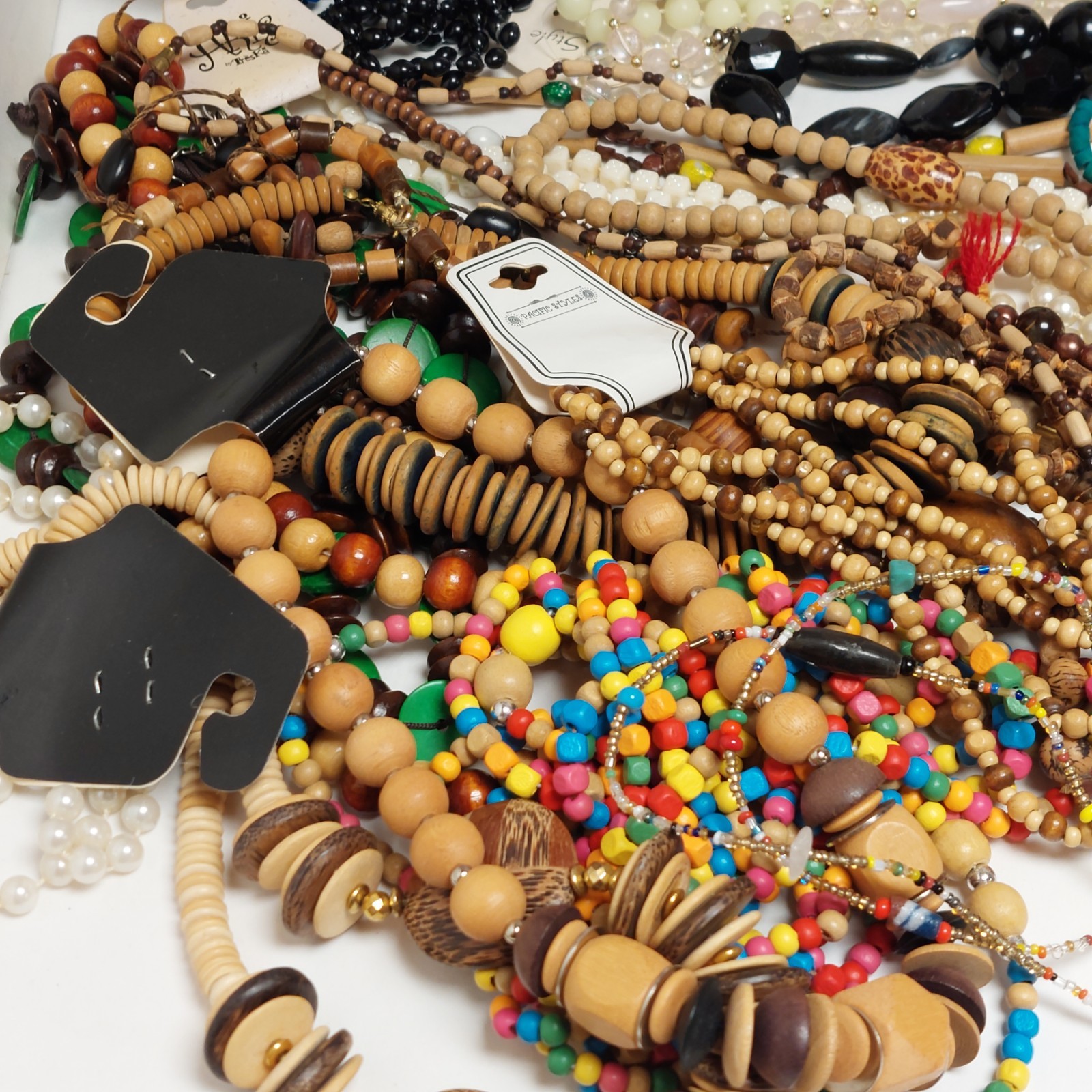 100 Pc Vtg-Now Beaded Necklaces Assorted Colors And Types
