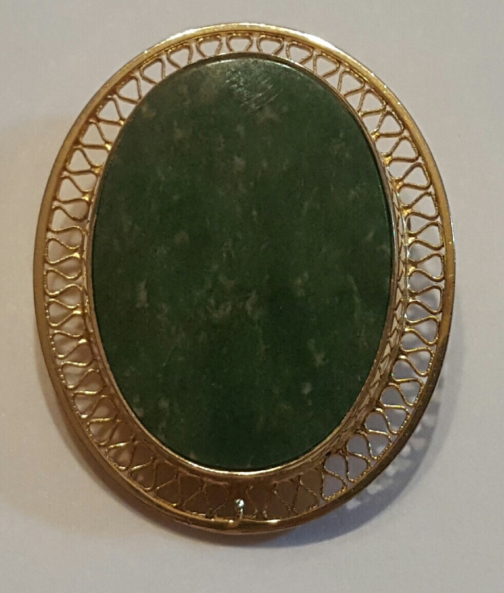 Vintage BURT CASSELL Oval Jade Pin Brooch w/ 12K Gold Filled Filigree Border