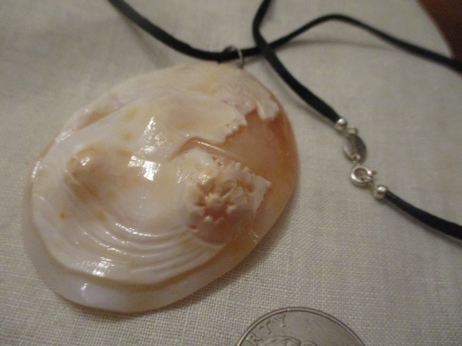 Vintage sterling silver M+M Scognamiglio large cameo pendant, 3 x 2 1/4″, 17″