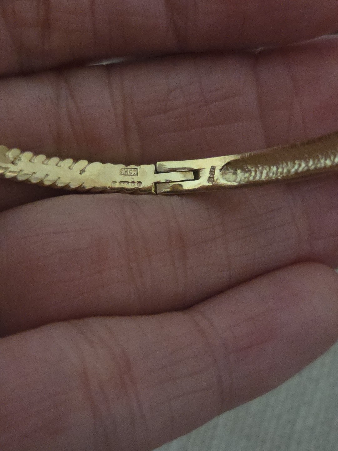 Vintage 9ct(375) 50’s United Kingdom Love Knot Bangle Bracelet Solid 15gr